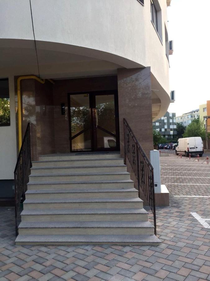 Elyse Comfortable Apartment Close To Palas Mall Yaş Dış mekan fotoğraf