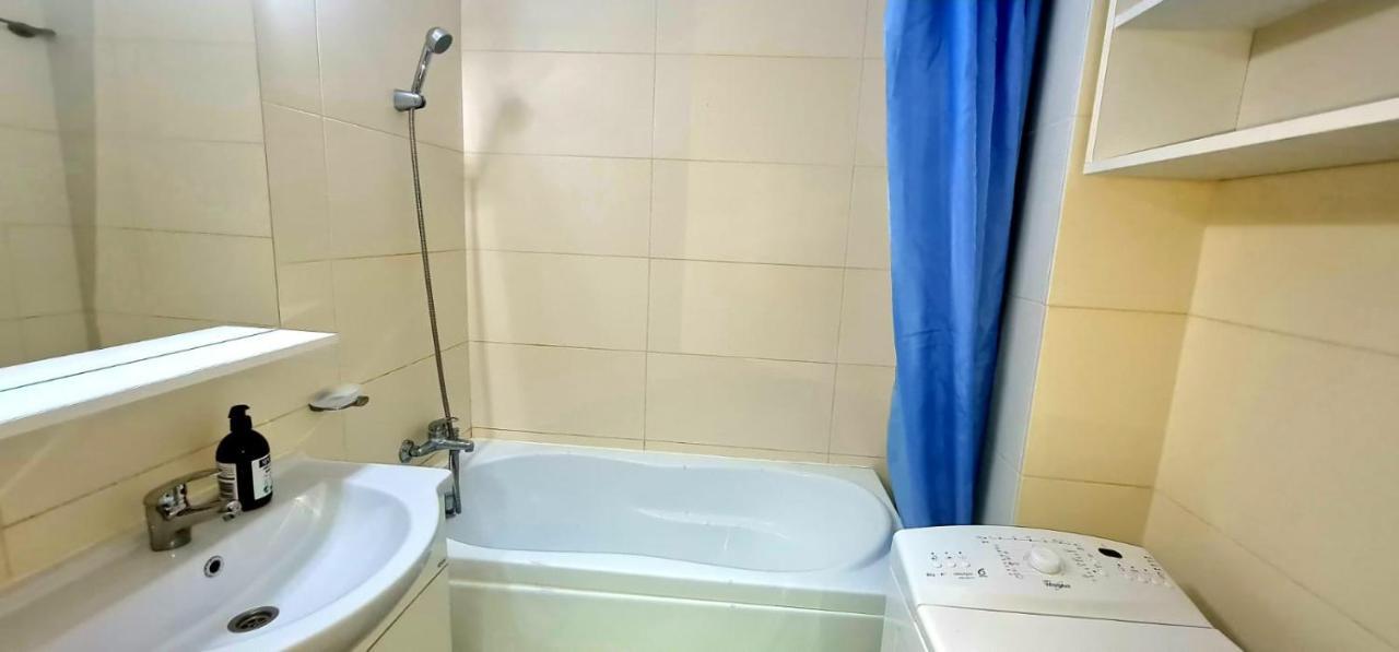 Elyse Comfortable Apartment Close To Palas Mall Yaş Dış mekan fotoğraf